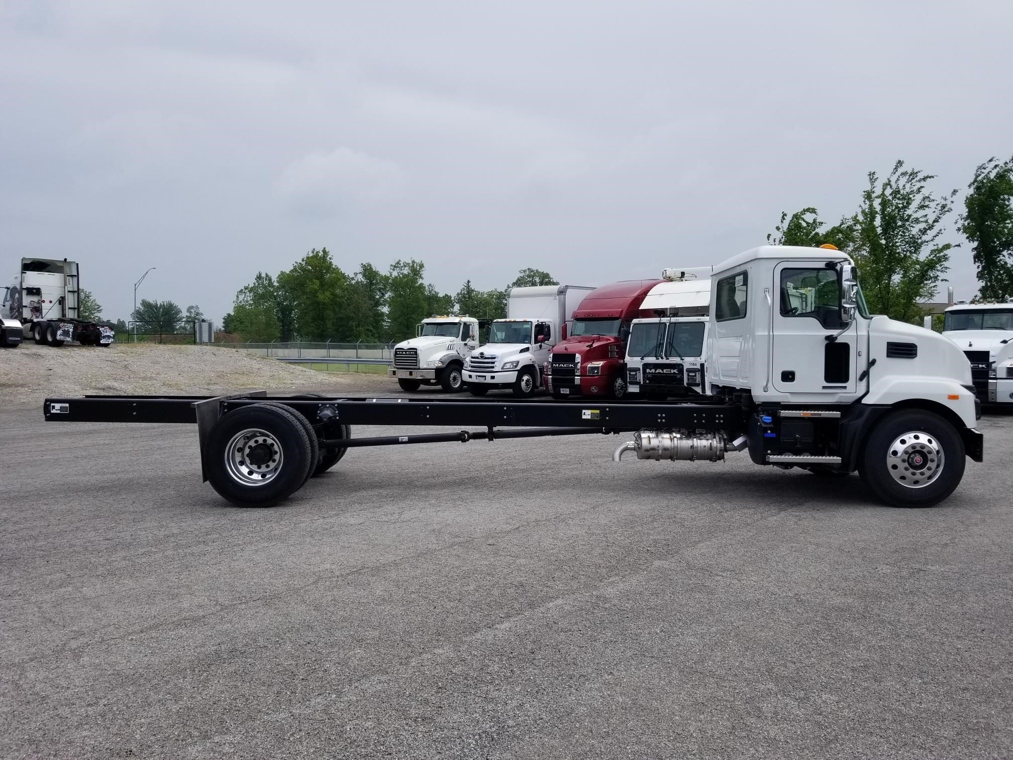 2024 MACK MD6 9006598567