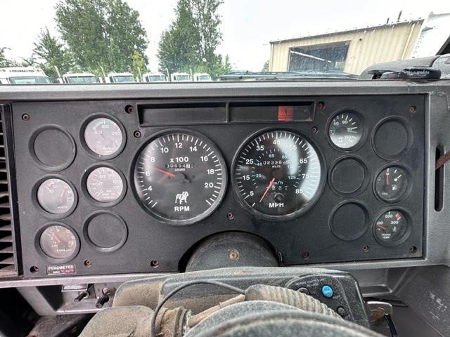 1995 MACK CH613 9013322841