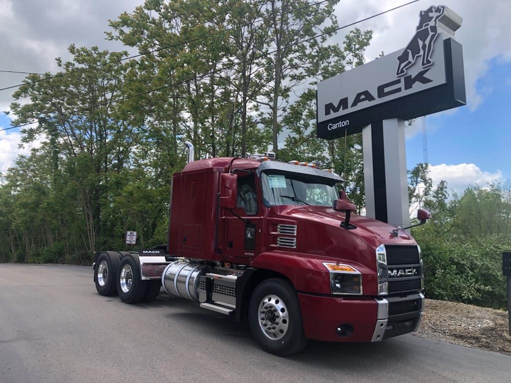 2025 MACK ANTHEM 64T 9007241098