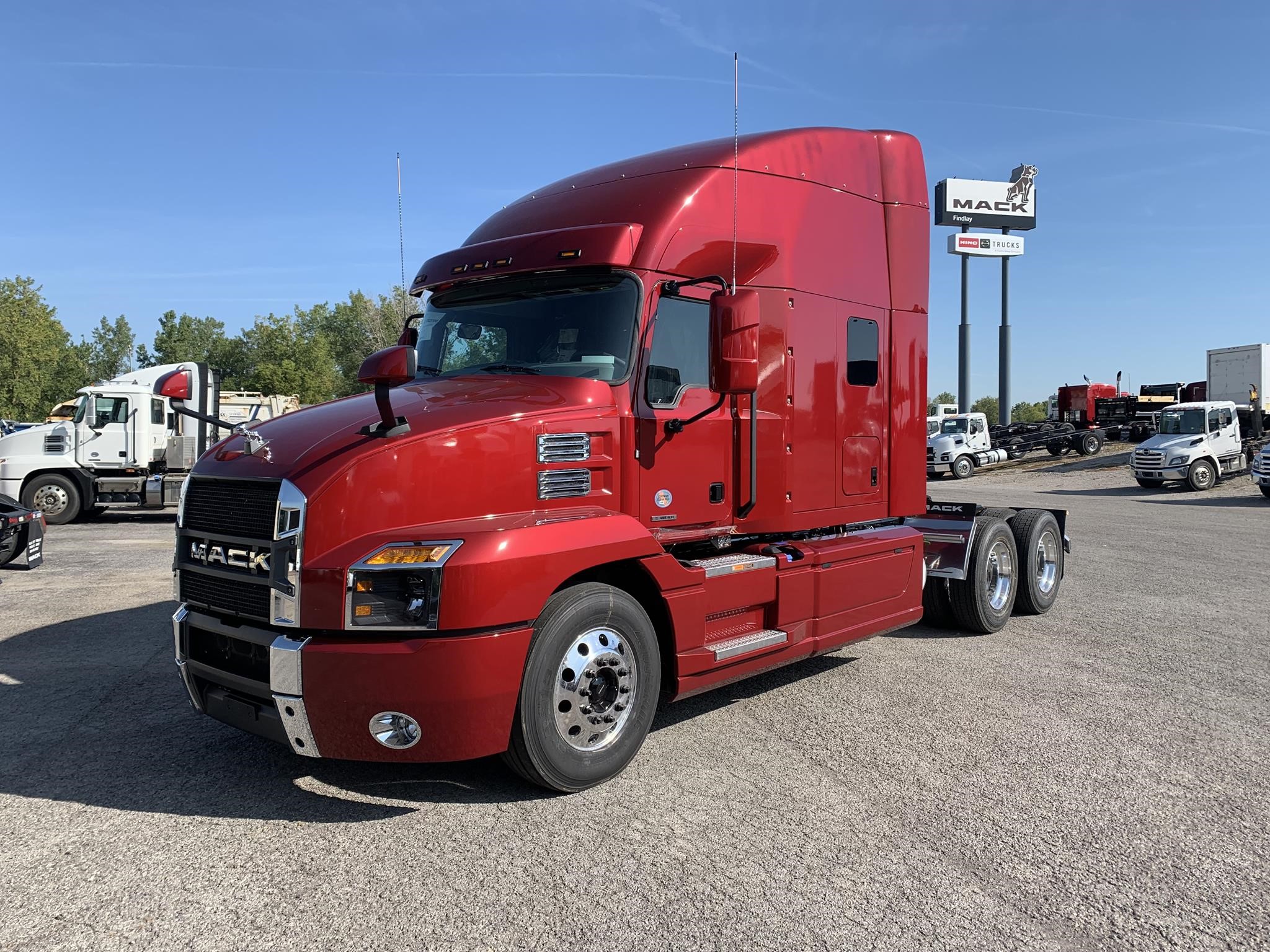 2025 MACK ANTHEM 64T 9022741326