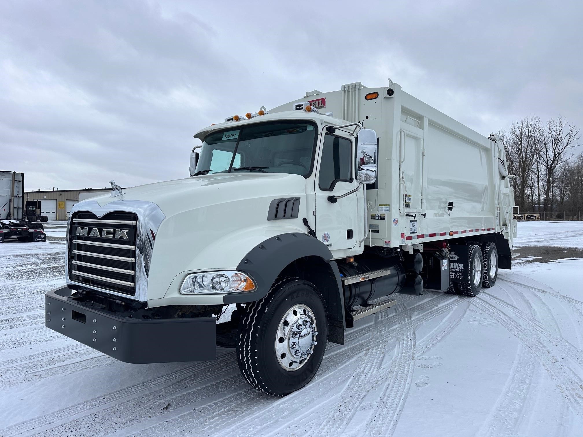 2020 MACK GRANITE 64BR 9036578909