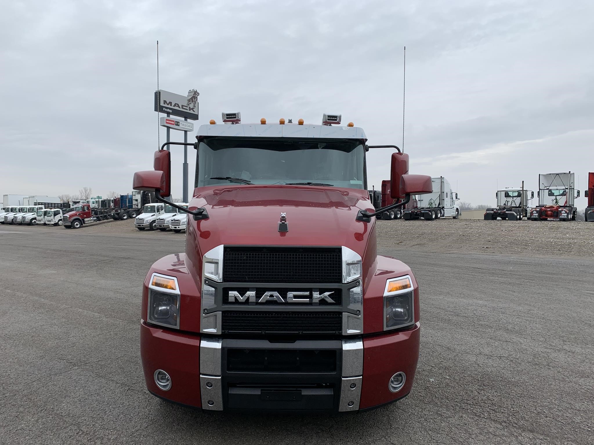 2025 MACK ANTHEM 64T 9036591356