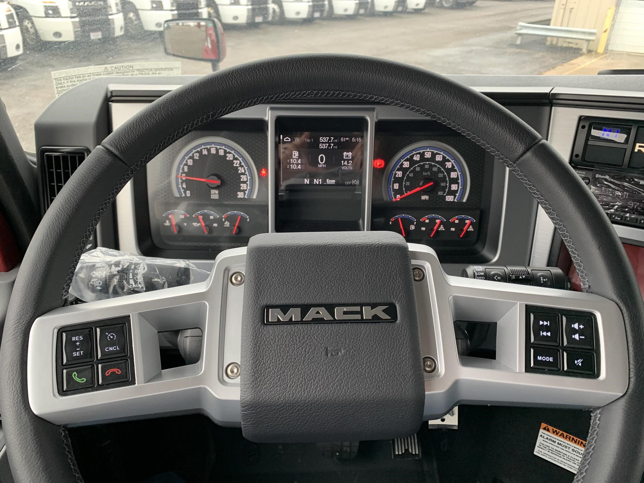 2025 MACK ANTHEM 64T 9036591387